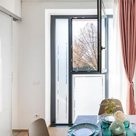 - Elvezia 26 - Sarpi * Milano